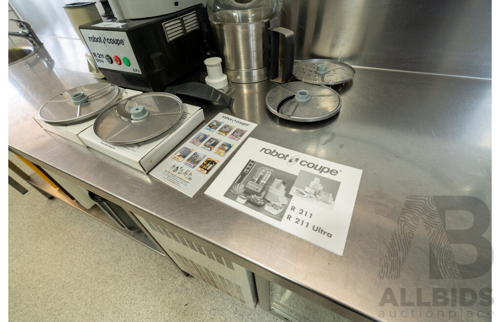 Robot Coupe Electric Food Processor, Cutter and Vegetable Slicer - R211 Ultra