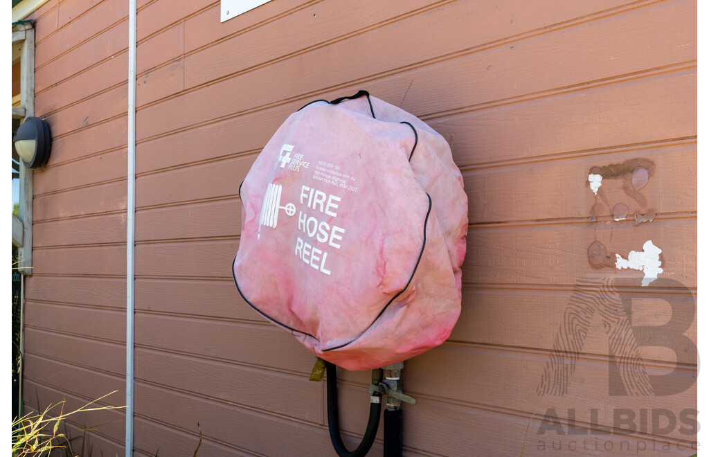 Alvannex Pty Ltd Demountable/Movable Building with Verandah, Steps and Accessibility Ramp - Dining Hall