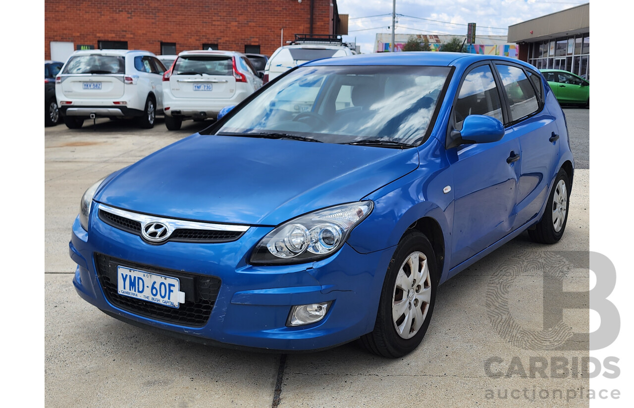 3/2011 Hyundai i30 SX FD MY11 5d Hatchback Blue 2.0L
