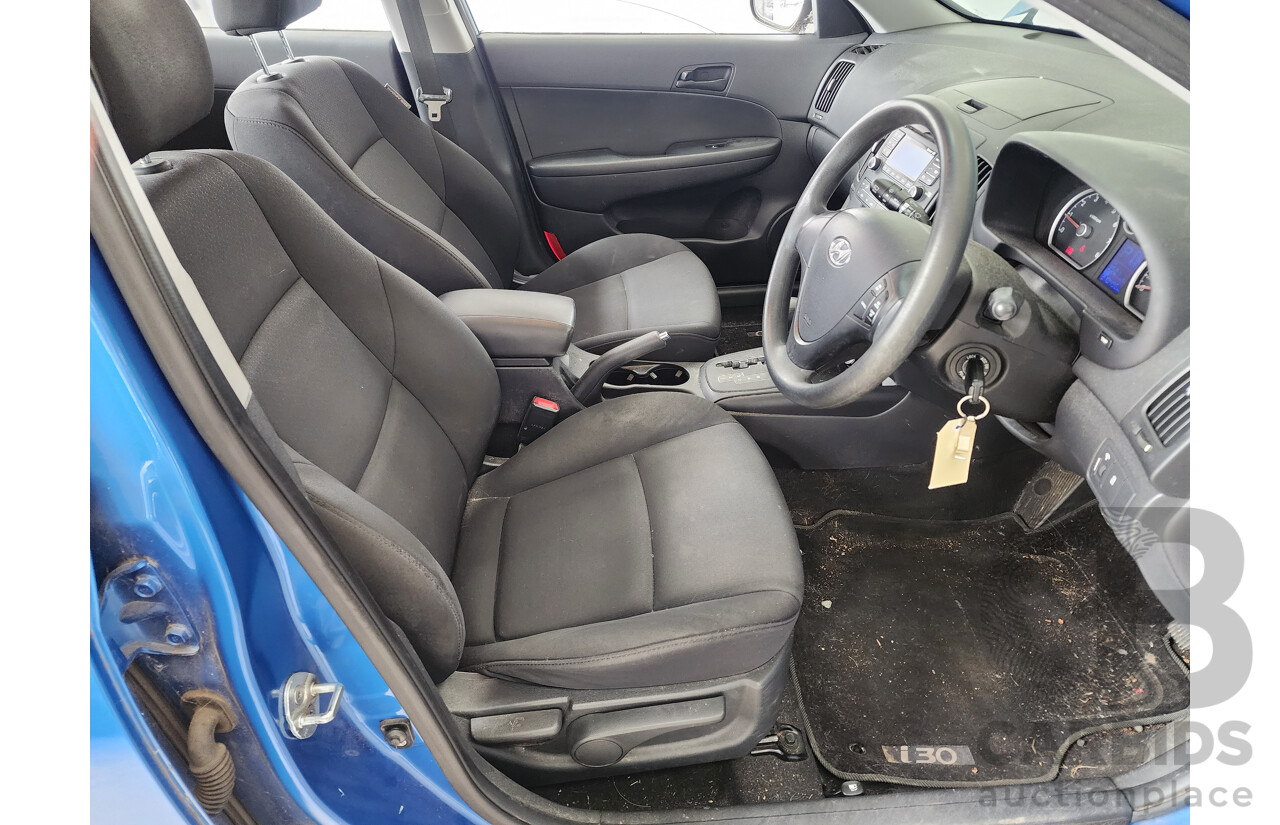 3/2011 Hyundai i30 SX FD MY11 5d Hatchback Blue 2.0L