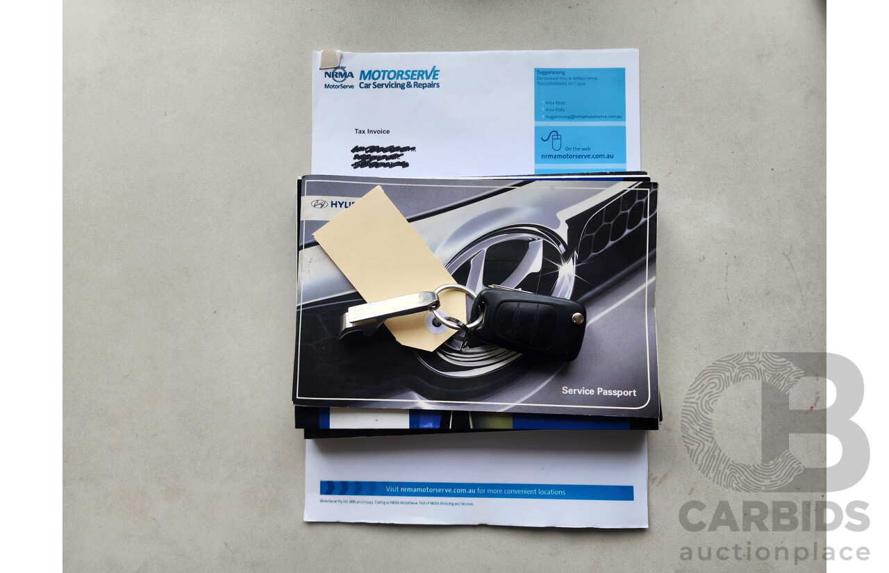 3/2011 Hyundai i30 SX FD MY11 5d Hatchback Blue 2.0L