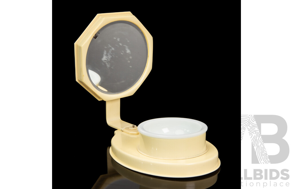 Art Deco Xylonite Traveling Make Up Mirror