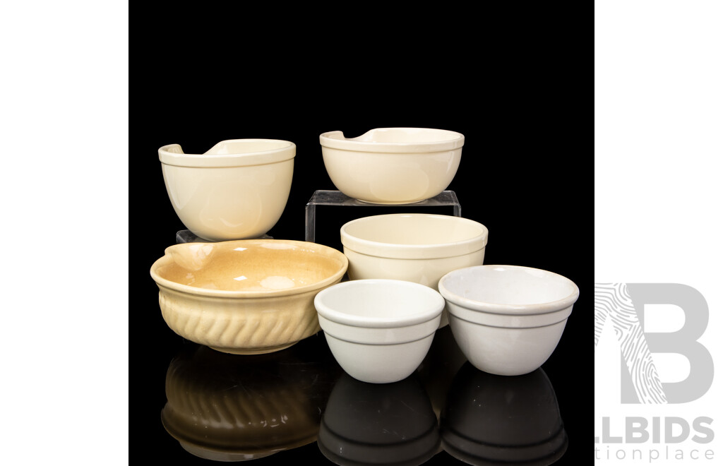Collection of Five Vintage Ceramic Fowler Mixing Bowls and Another