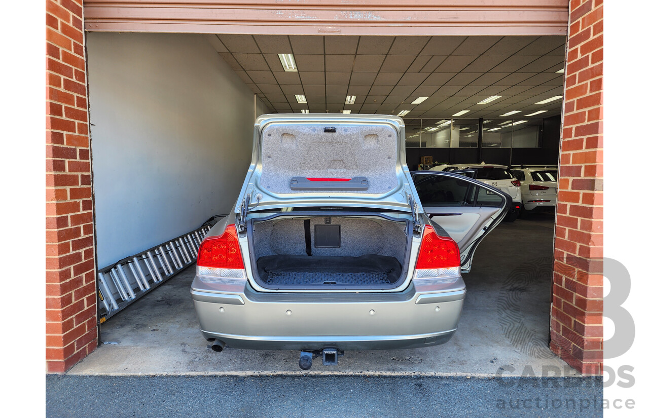 6/2006 Volvo S60 2.4 LE MY06 4d Sedan Green 2.4L