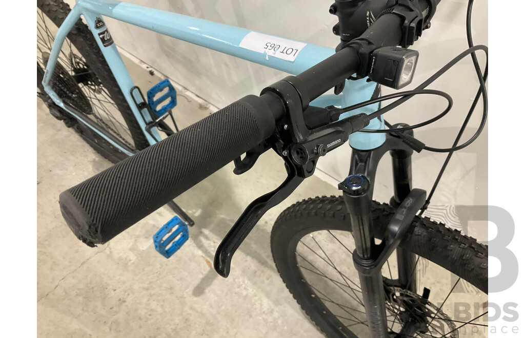 Specialized Rockhopper Blue Bike - Size XXL