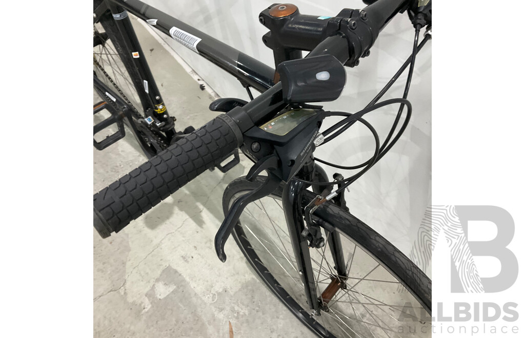 AVANTI Giro F1 Bike - Size M/57cm