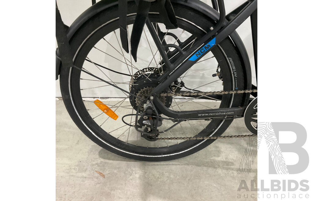 NCM Milano T3s E-Bike with Ubereats Delivery Bag