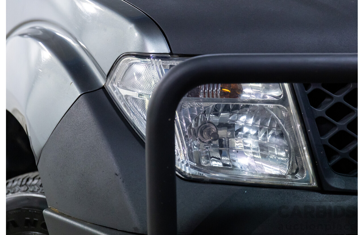 9/2009 Nissan Navara ST-X (4x4) D40 King Cab Chassis Slate Grey Metallic Turbo Diesel 2.5L