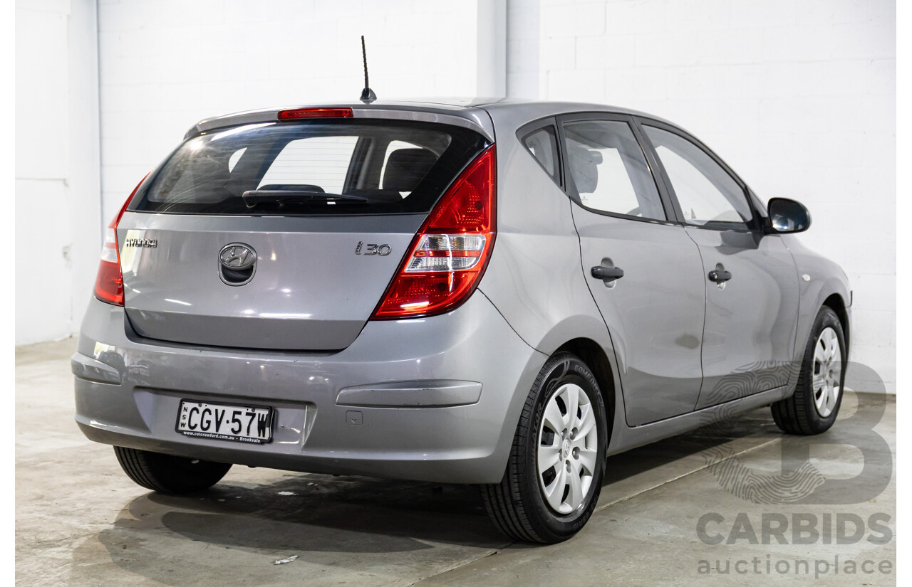1/2011 Hyundai i30 SX FD MY11 5d Hatchback Silver 2.0L
