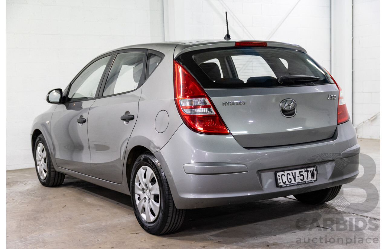 1/2011 Hyundai i30 SX FD MY11 5d Hatchback Silver 2.0L