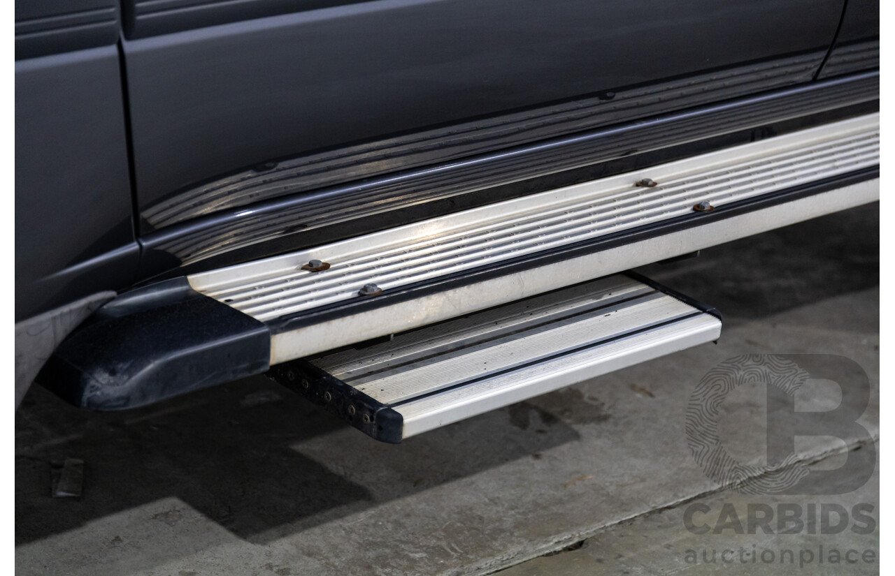 7/2005 Toyota Landcruiser GXL (4x4) HDJ100R Upgrade 4d Wagon Graphite Grey Metallic Turbo Diesel 4.2L