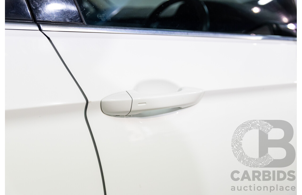 06/2018 Volkswagen Passat Alltrack 140 TDI (AWD) 3C MY18.5 4d Wagon Pure White Turbo Diesel 2.0L