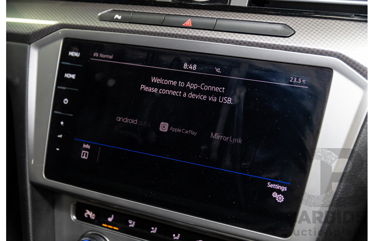 06/2018 Volkswagen Passat Alltrack 140 TDI (AWD) 3C MY18.5 4d Wagon Pure White Turbo Diesel 2.0L