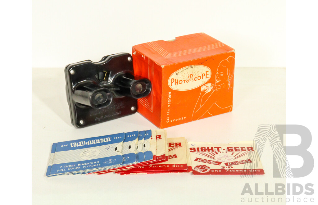 Boxed Photo-Scope View-Master 3-D Viewer C1950 with 15 Scenic Reels