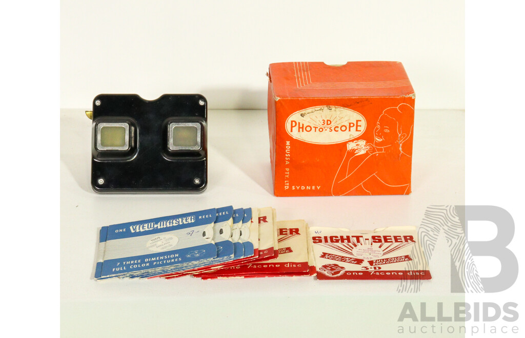 Boxed Photo-Scope View-Master 3-D Viewer C1950 with 15 Scenic Reels