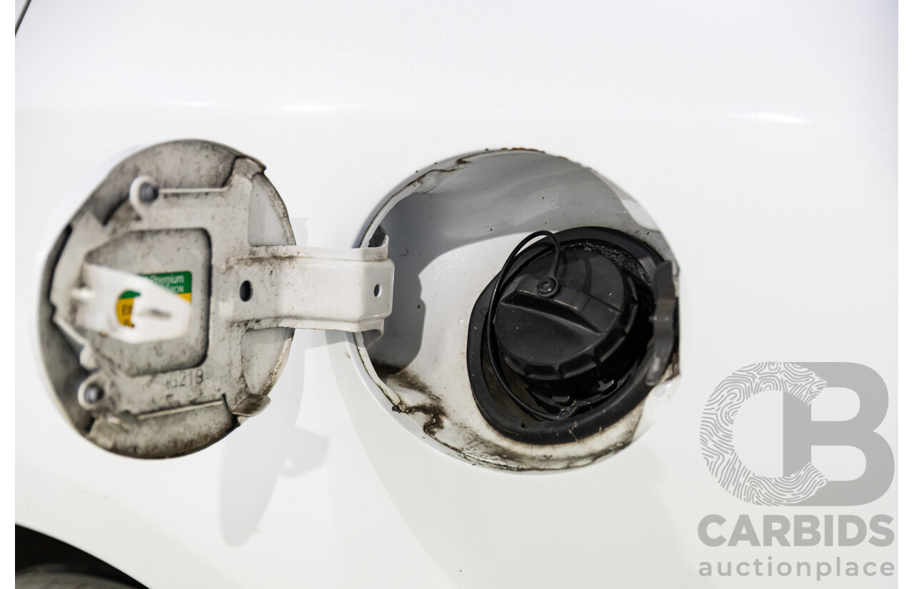 12/2006 Mazda Mazda6 Classic GG 05 Upgrade 4d Wagon Snowflake White Pearl 2.3L