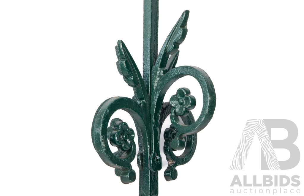 Vintage Cast Iron Gate Pillar Finial