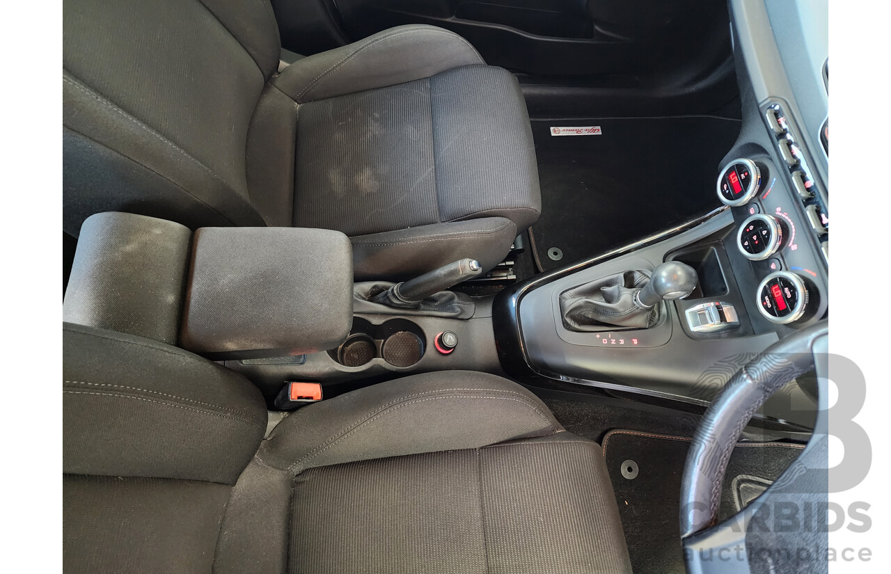 8/2013 Alfa Romeo Giulietta Distinctive  5d Hatchback Silver 1.4L