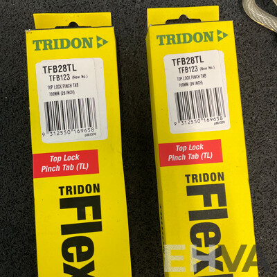 TRIDON FlexBlade Windscreen Wipers (x2),Bike Storage Hook and 3SIXT Flat Glass Screen Protector   - Lot of 4