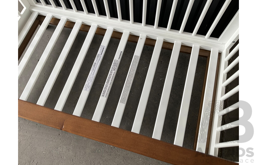 Babyletto Scoot Convertible Baby Cot - White / Natural / Walnut