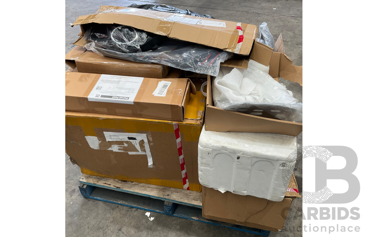 Pallet of Online Order Vehicle Parts/Accessories Returned Parcels
