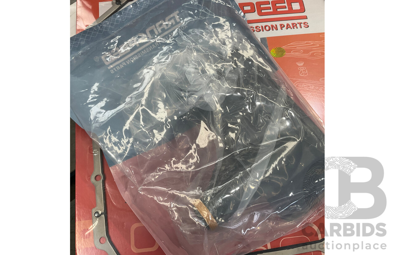 Pallet of Online Order Vehicle Parts/Accessories Returned Parcels