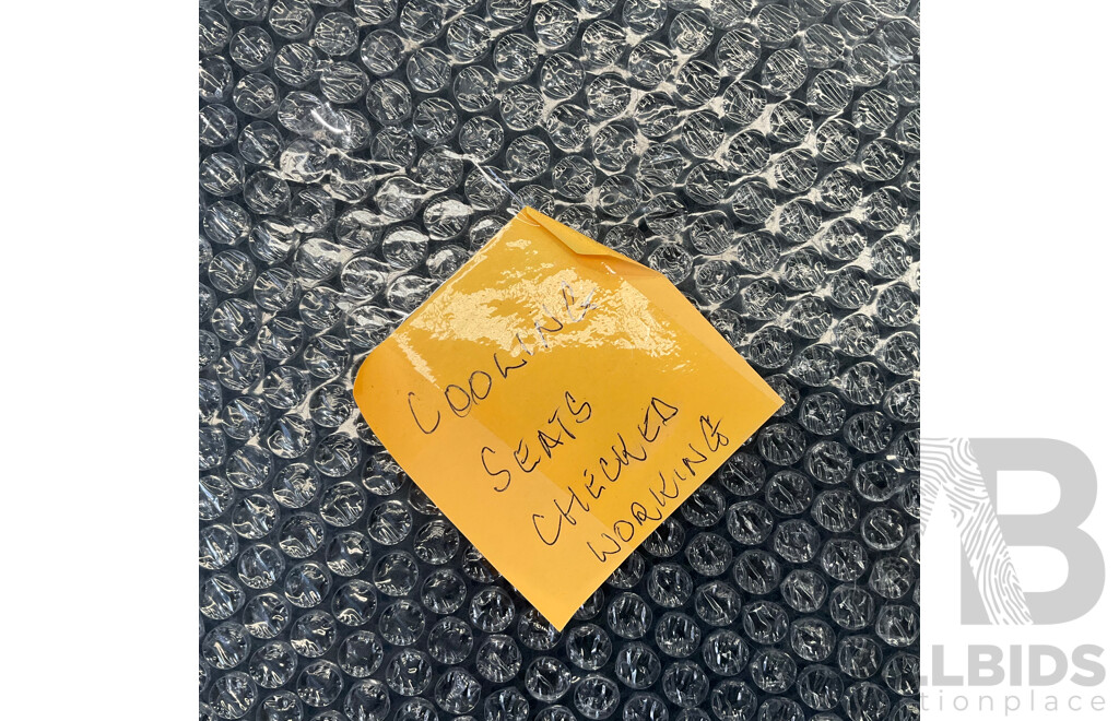 Pallet of Online Order Vehicle Parts/Accessories Returned Parcels