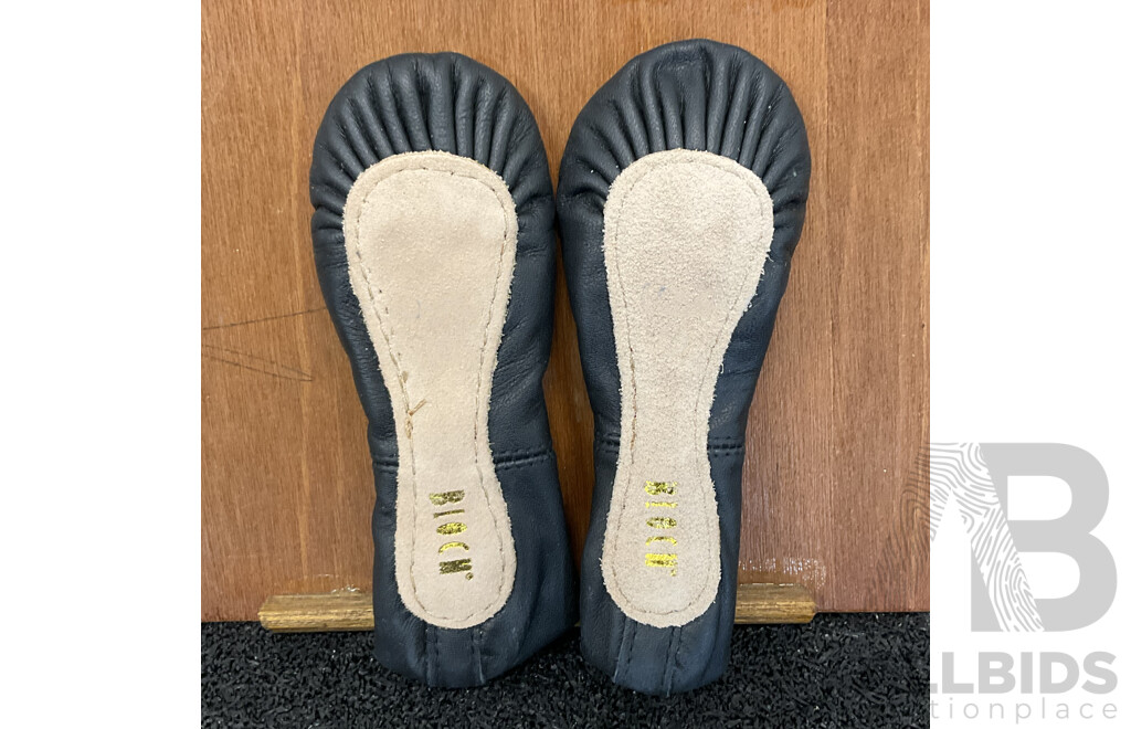 BLOCH Dance Women's Dansoft Full Sole Leather Ballet Slipper/Shoe - Black - Various Sizes  - Lot of 12