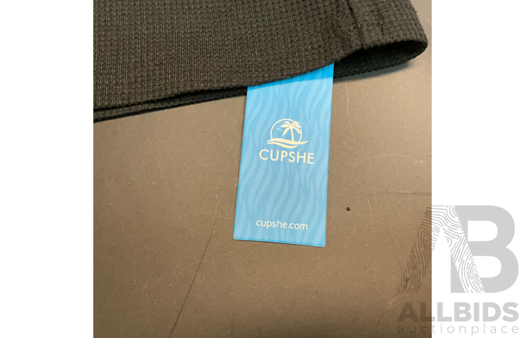 Cupshe Dresses Size L/XL & 2x Pain Free Aussies Shoes Size 38