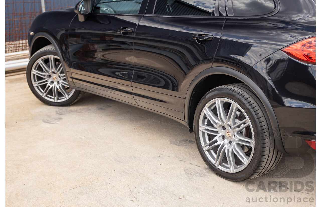 6/2012 Porsche Cayenne Diesel (AWD) Series 2 MY12 4D Wagon Black Turbo Diesel 3.0L