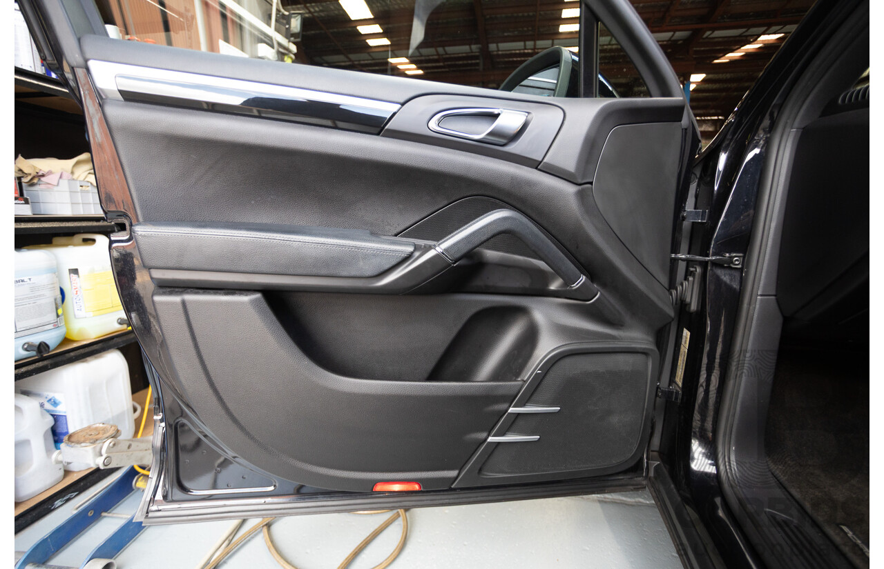 6/2012 Porsche Cayenne Diesel (AWD) Series 2 MY12 4D Wagon Black Turbo Diesel 3.0L