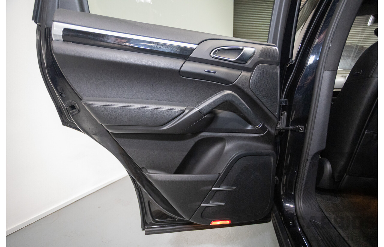 6/2012 Porsche Cayenne Diesel (AWD) Series 2 MY12 4D Wagon Black Turbo Diesel 3.0L