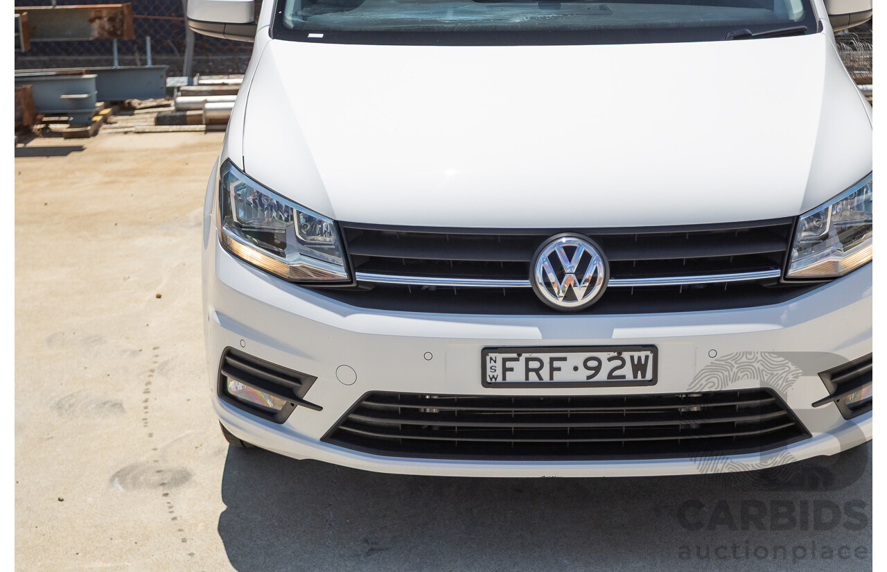 04/2018 Volkswagen Caddy Maxi Trendline TSI220 2K MY18 4D Wagon White Turbo 1.4L - 7 seats