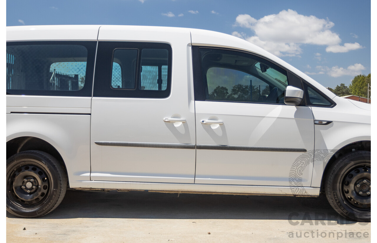 04/2018 Volkswagen Caddy Maxi Trendline TSI220 2K MY18 4D Wagon White Turbo 1.4L - 7 seats
