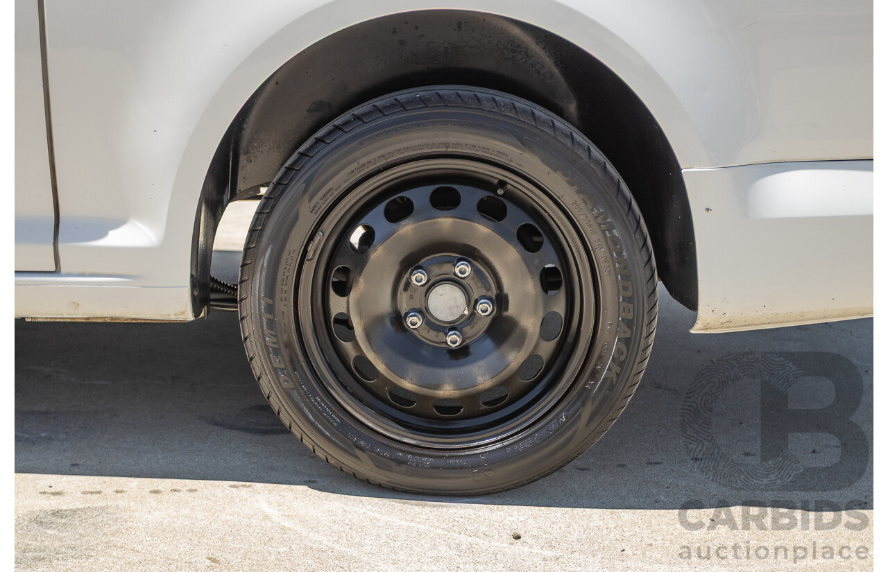 04/2018 Volkswagen Caddy Maxi Trendline TSI220 2K MY18 4D Wagon White Turbo 1.4L - 7 seats