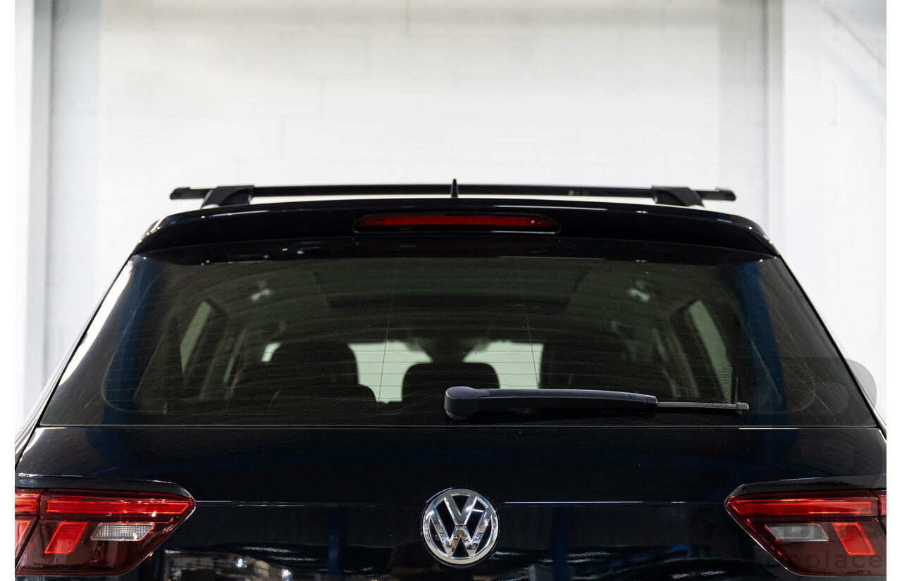 06/2018 Volkswagen Tiguan Allspace 132 TSI Comfortline (FWD) 5NA MY18 4d Wagon Deep Black Pearl Turbo 2.0L - 7 Seater