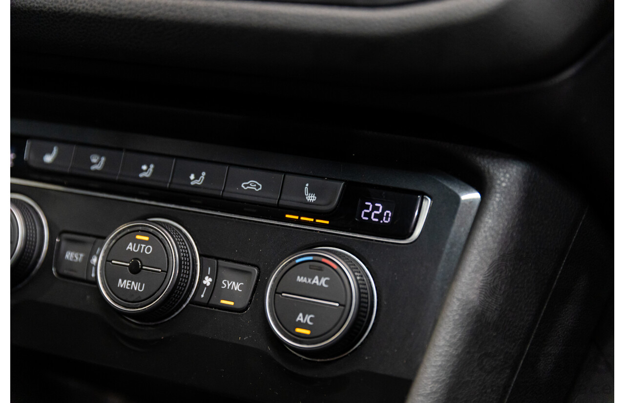 06/2018 Volkswagen Tiguan Allspace 132 TSI Comfortline (FWD) 5NA MY18 4d Wagon Deep Black Pearl Turbo 2.0L - 7 Seater