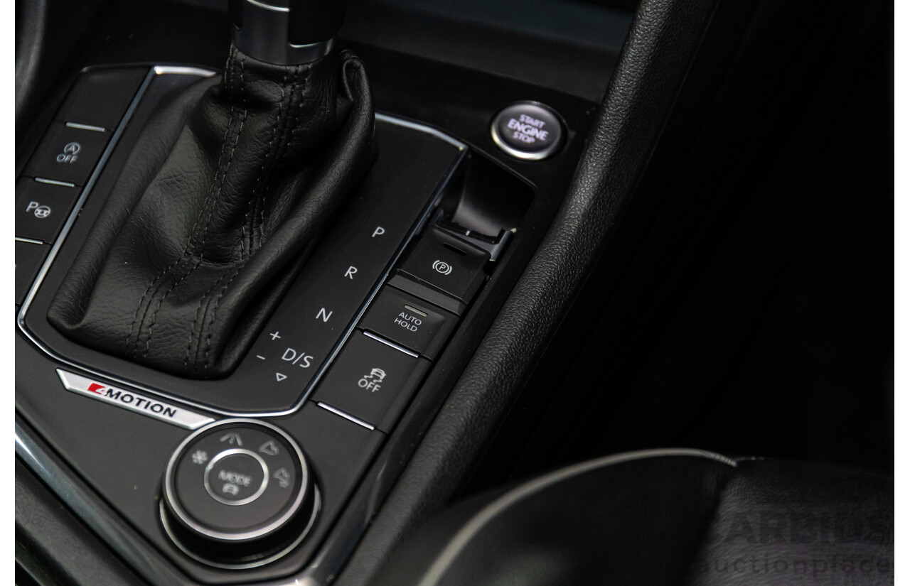 06/2018 Volkswagen Tiguan Allspace 132 TSI Comfortline (FWD) 5NA MY18 4d Wagon Deep Black Pearl Turbo 2.0L - 7 Seater