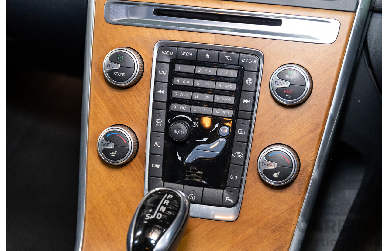 02/2016 Volvo XC60 T5 Luxury (FWD) DZ MY16 4d Wagon Onyx Black Turbo 2.0L