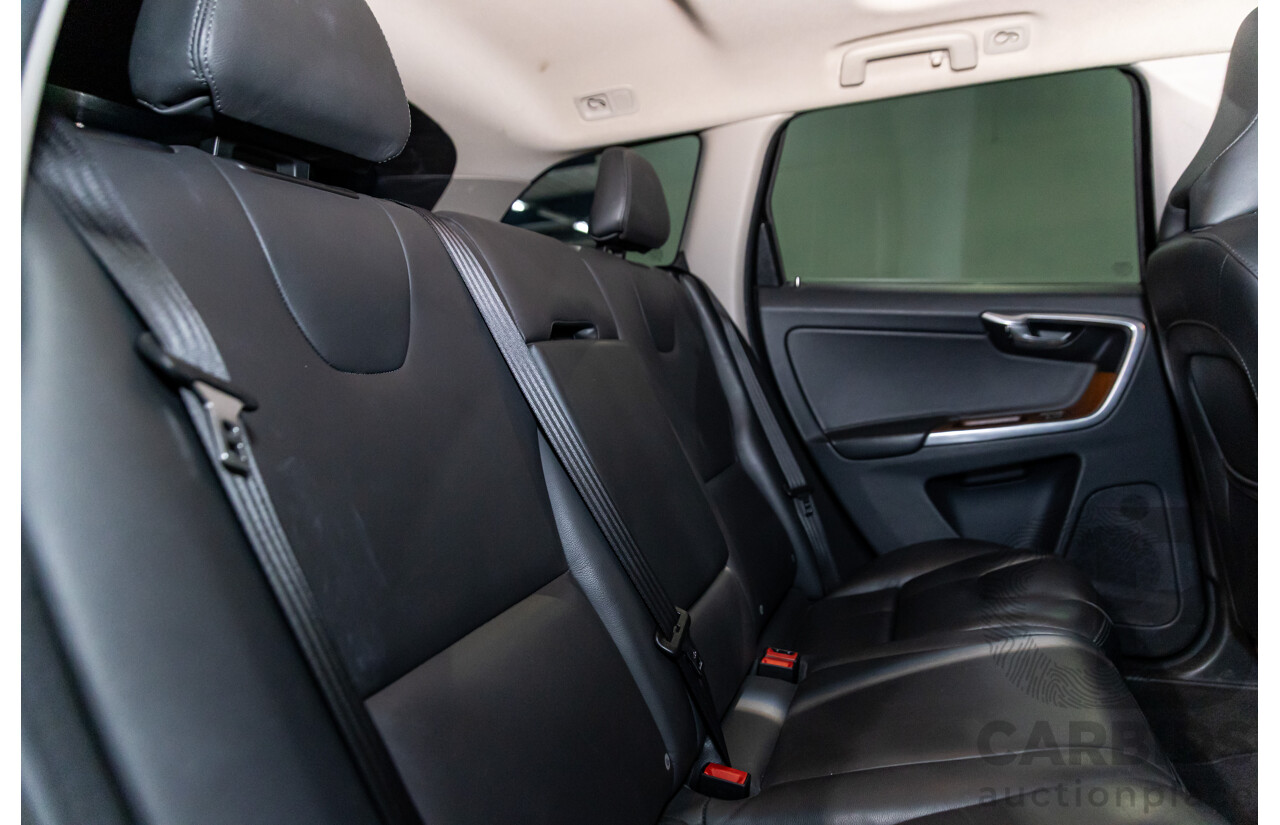 02/2016 Volvo XC60 T5 Luxury (FWD) DZ MY16 4d Wagon Onyx Black Turbo 2.0L