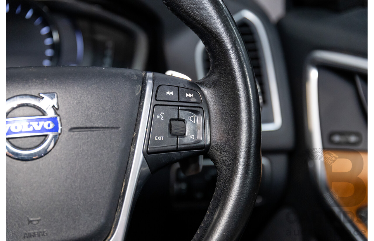 02/2016 Volvo XC60 T5 Luxury (FWD) DZ MY16 4d Wagon Onyx Black Turbo 2.0L