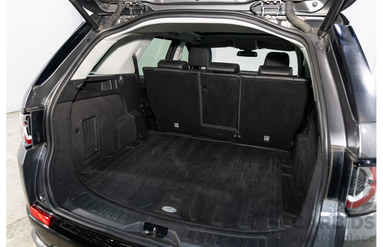 02/2018 Land Rover Discovery Sport Si4 SE Dynamic Design Pack (177kW AWD) 5 Seat L550 MY18 4D Wagon Corris Grey Metallic/ Santorini Black Roof Turbo 2.0L