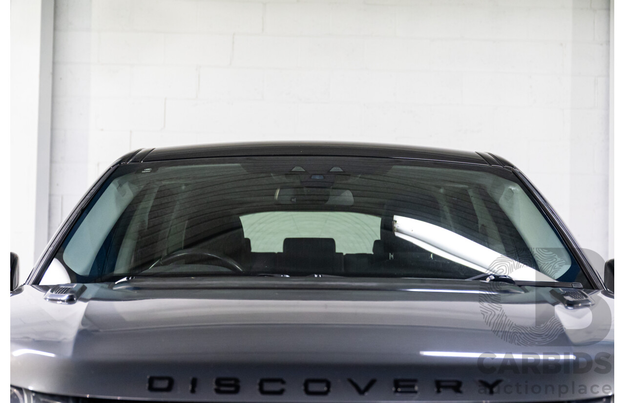 02/2018 Land Rover Discovery Sport Si4 SE Dynamic Design Pack (177kW AWD) 5 Seat L550 MY18 4D Wagon Corris Grey Metallic/ Santorini Black Roof Turbo 2.0L