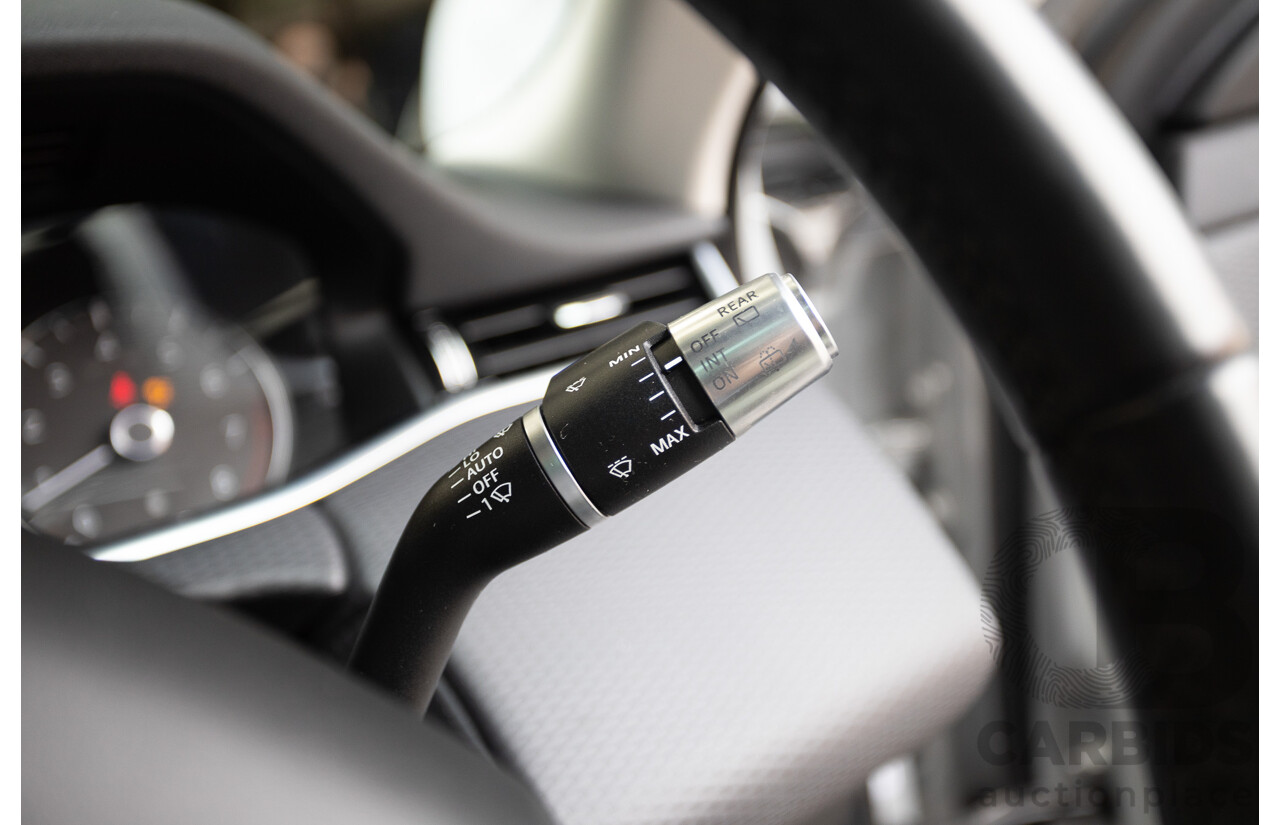 1/2020 Land Rover Range Rover Evoque P200 S (147kW) (AWD) L551 MY20.25 4D Wagon Seoul Silver Pearl Turbo 2.0L