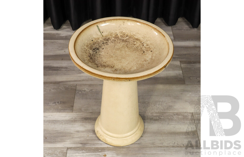 Vintage Glazed Ceramic One Piece Birdbath