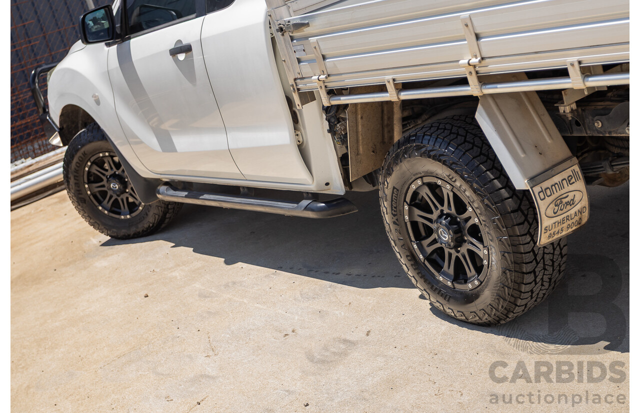 12/2016 Mazda BT-50 XT Hi-Rider (4x2) MY16 Cab Chasis Cool White Turbo Diesel 2.2L