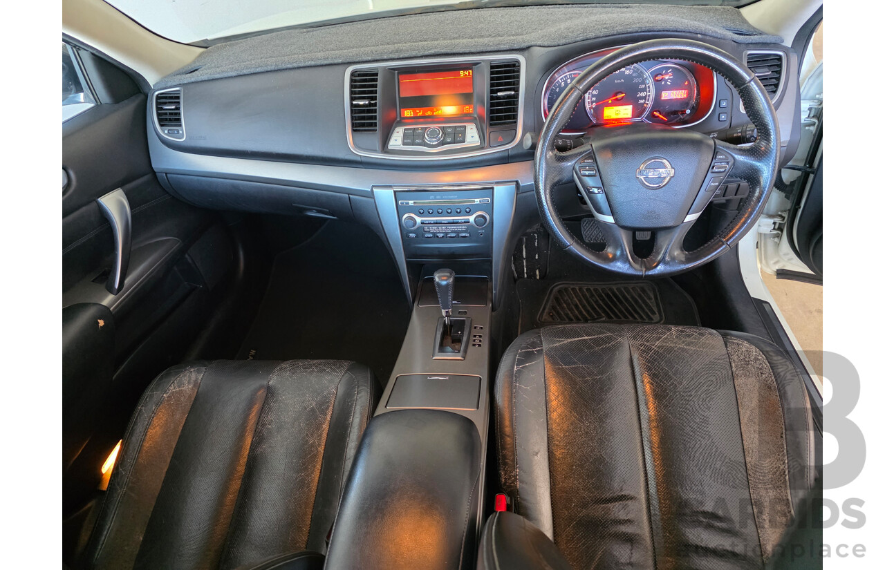 11/2009 Nissan Maxima 350 ST-S J32 4d Sedan White 3.5L