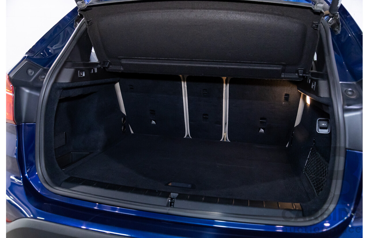 01/2016 BMW X1 sDrive20i xLine (FWD) F48 4d Wagon Meditteranean Blue Metallic Turbo 2.0L