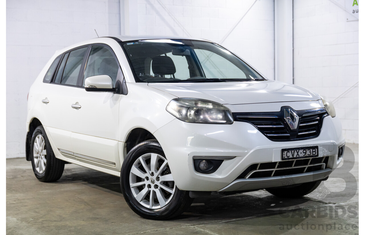 1/2014 Renault Koleos Expression (4x2) H45 Phase III 4d Wagon White Pearl 2.5L
