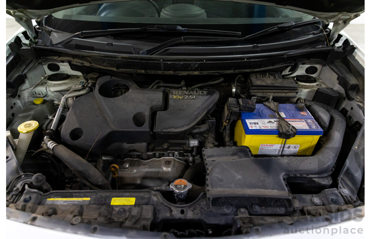 1/2014 Renault Koleos Expression (4x2) H45 Phase III 4d Wagon White Pearl 2.5L